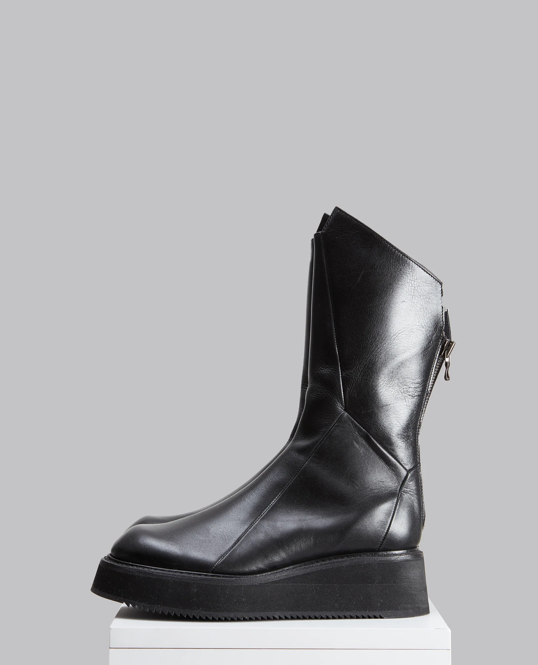 817FWM2 Boots - Image 3