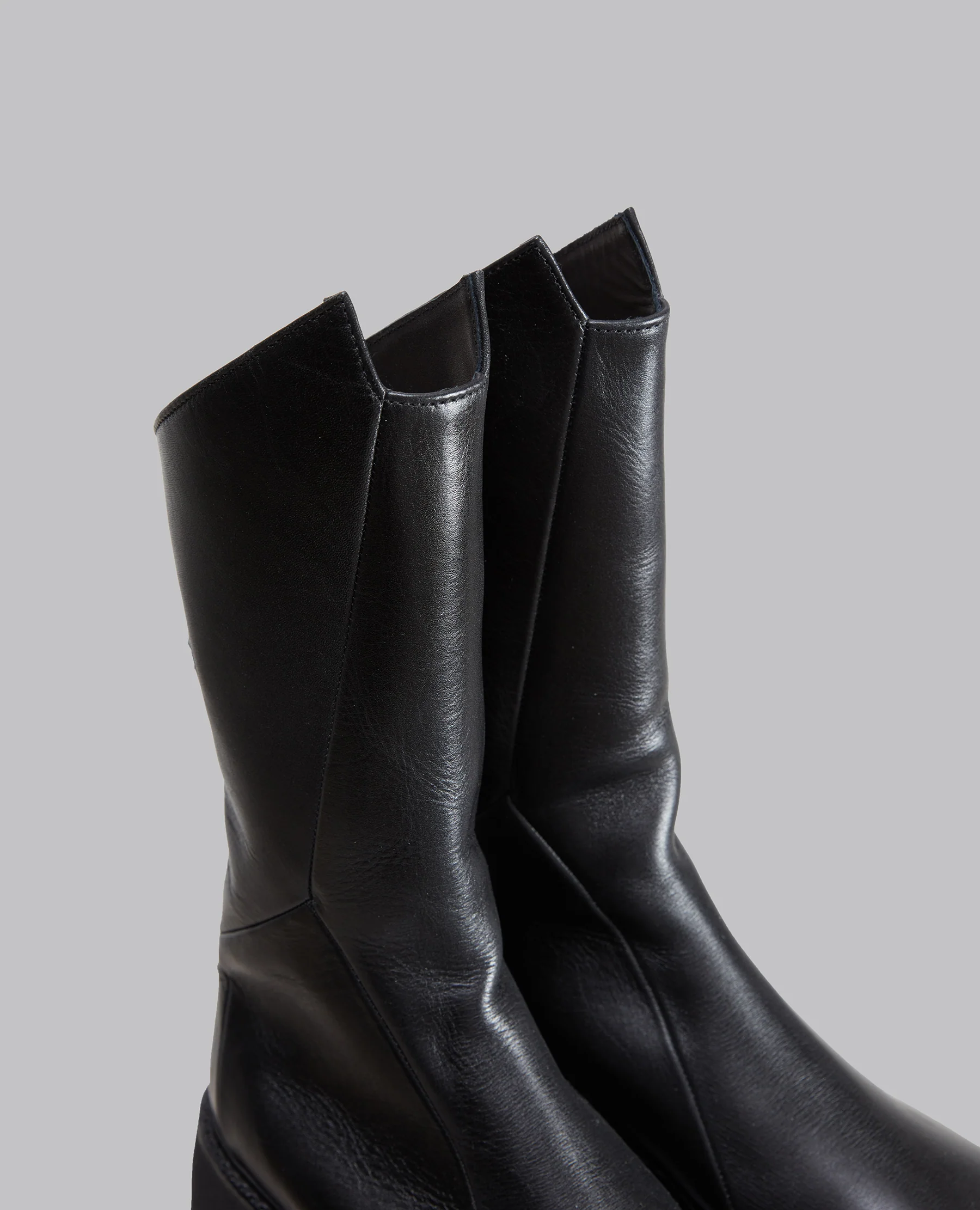 817FWM2 Boots - Image 7