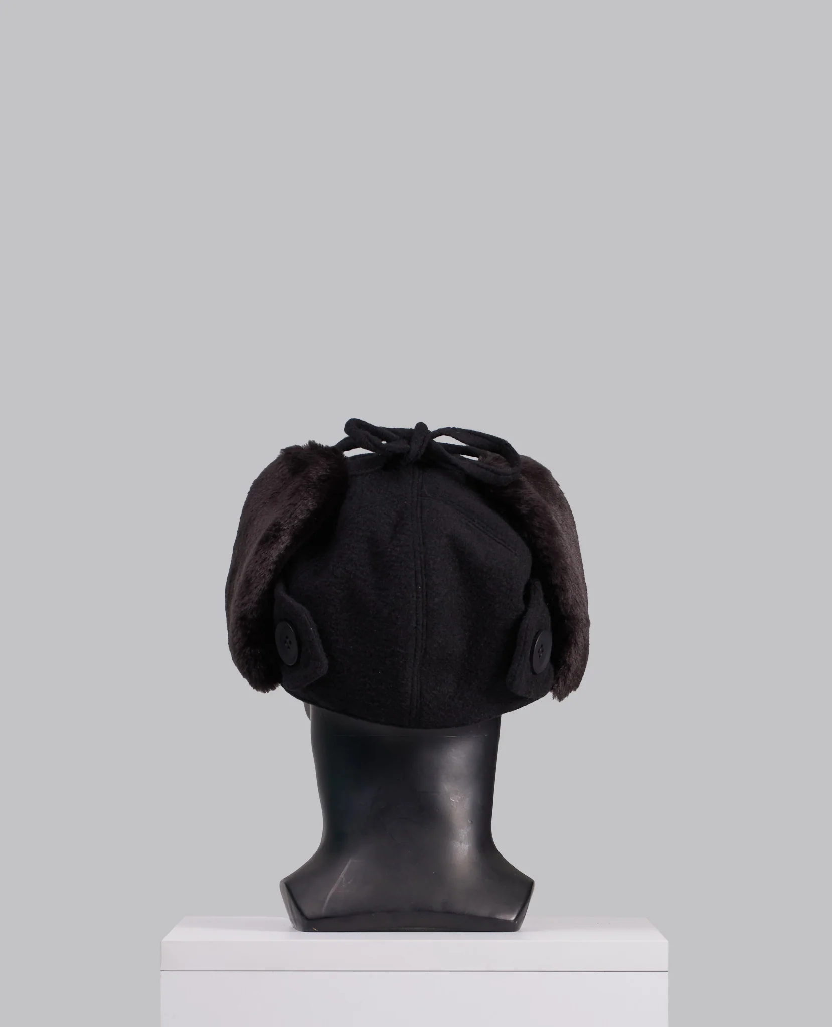 CAP WITH FUR EARMUFF - Image 4