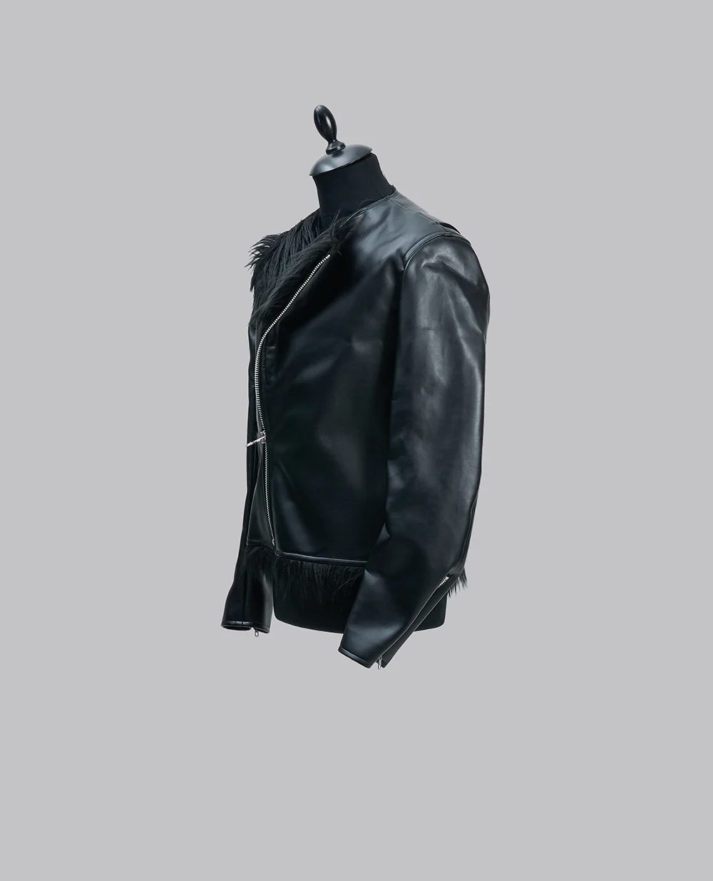 FAUX FUR BOMBER - Image 3