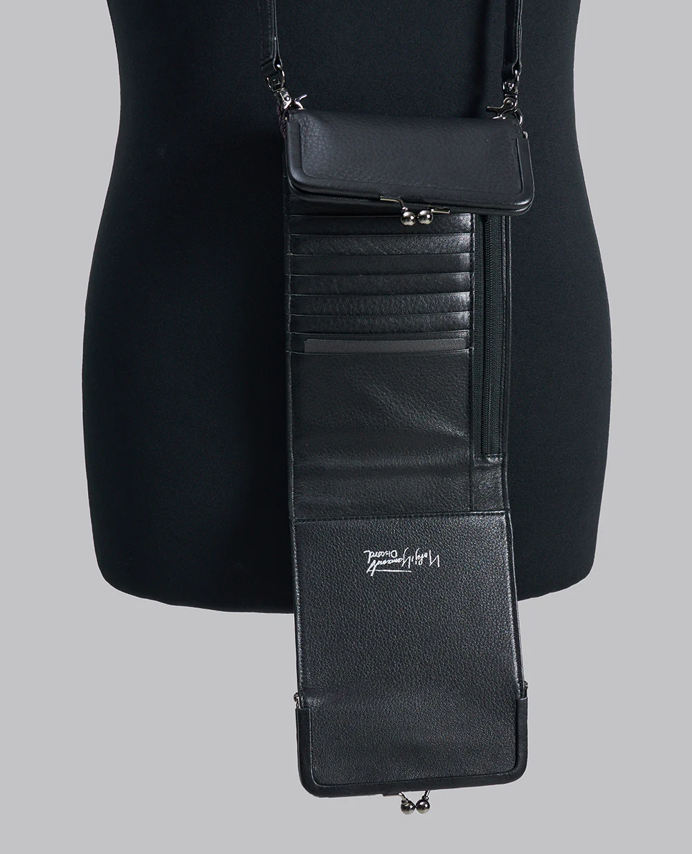 LARGE CROSSBODY PURSE - Image 4