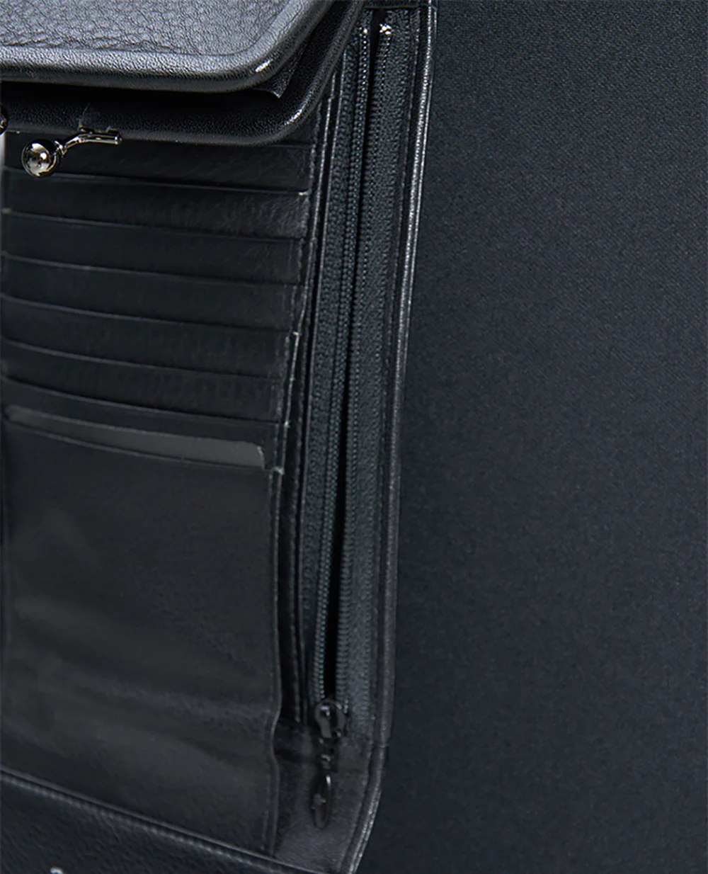 LARGE CROSSBODY PURSE - Image 6