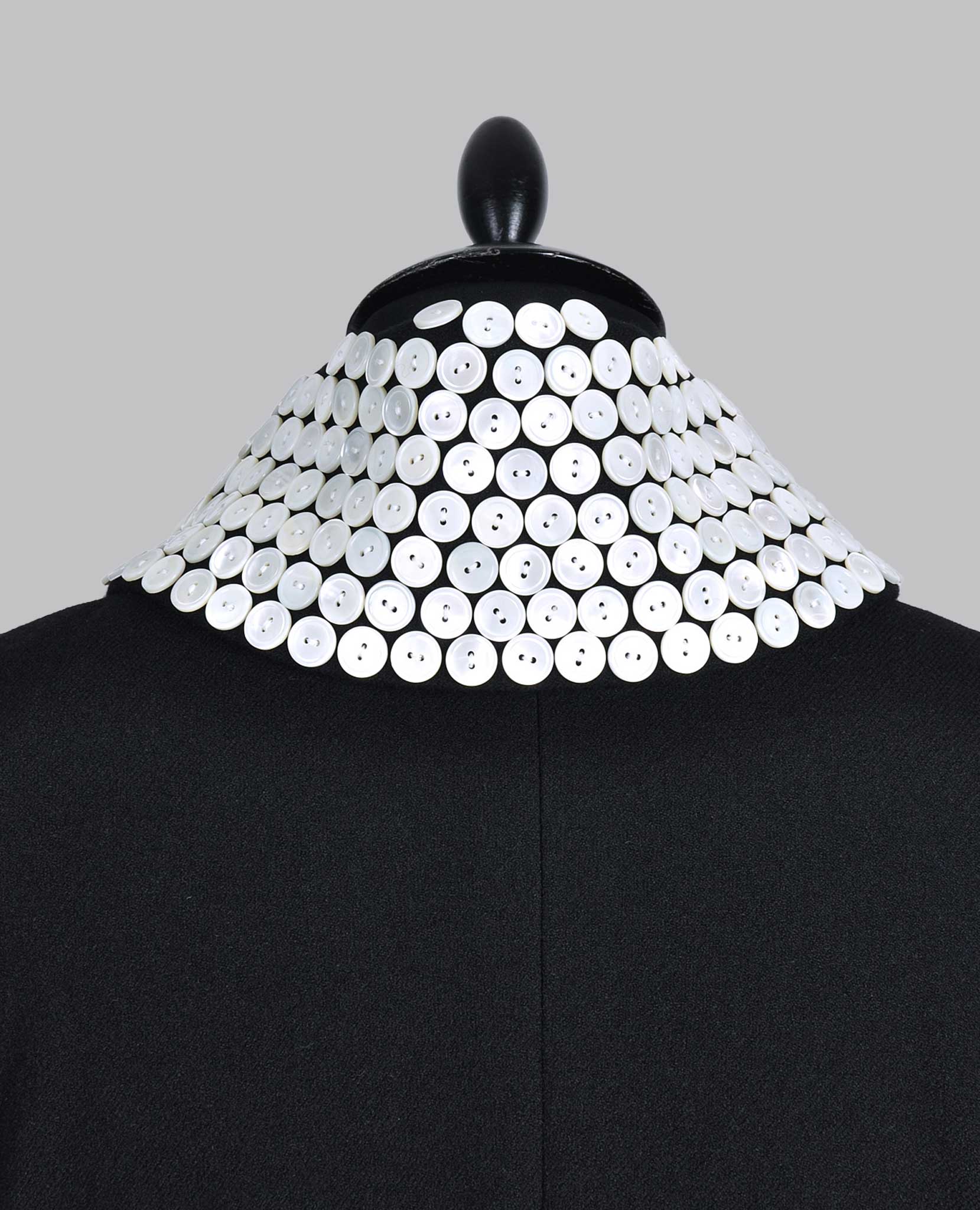 PEARL BUTTON COLLAR COAT - Image 5