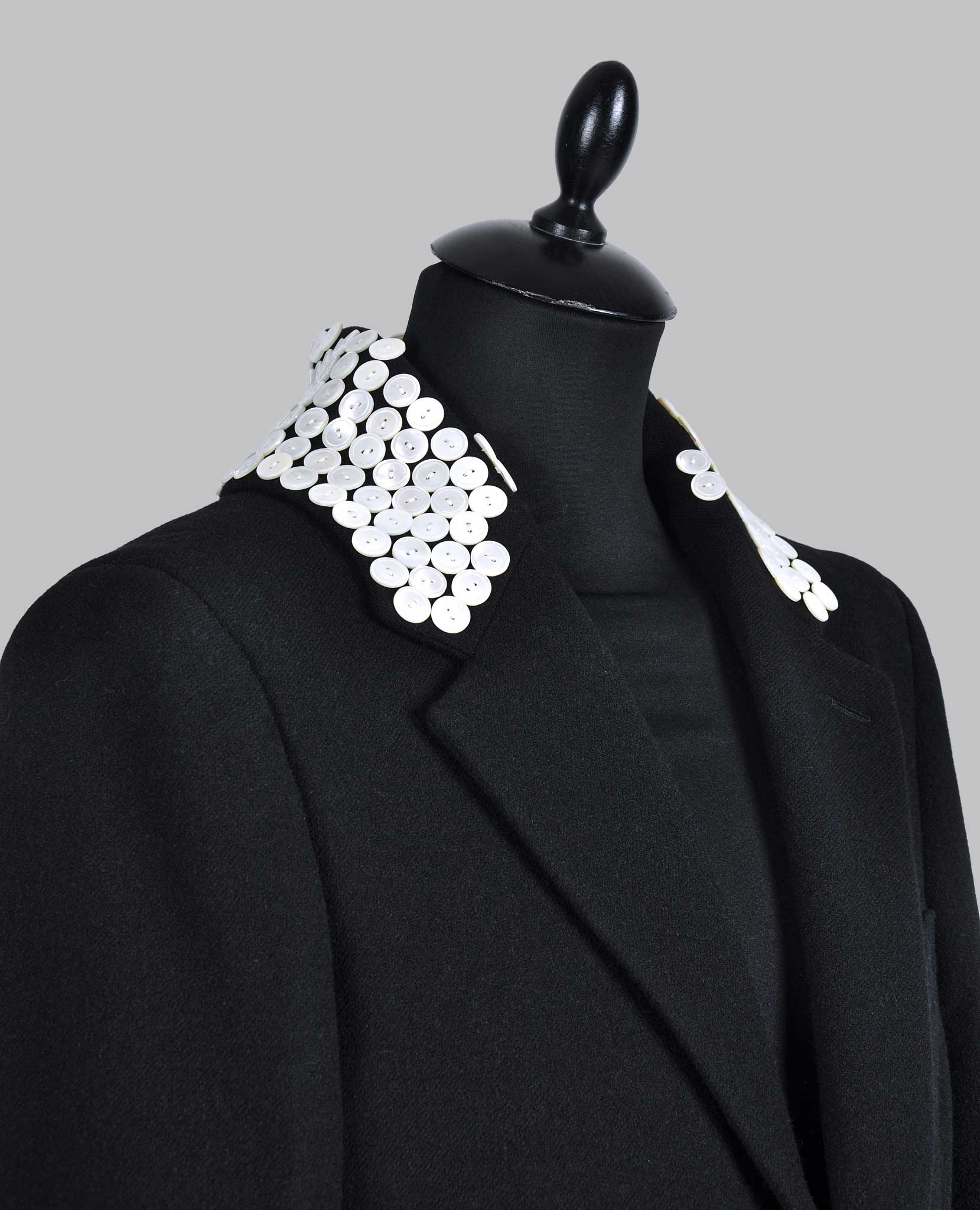 PEARL BUTTON COLLAR COAT - Image 6