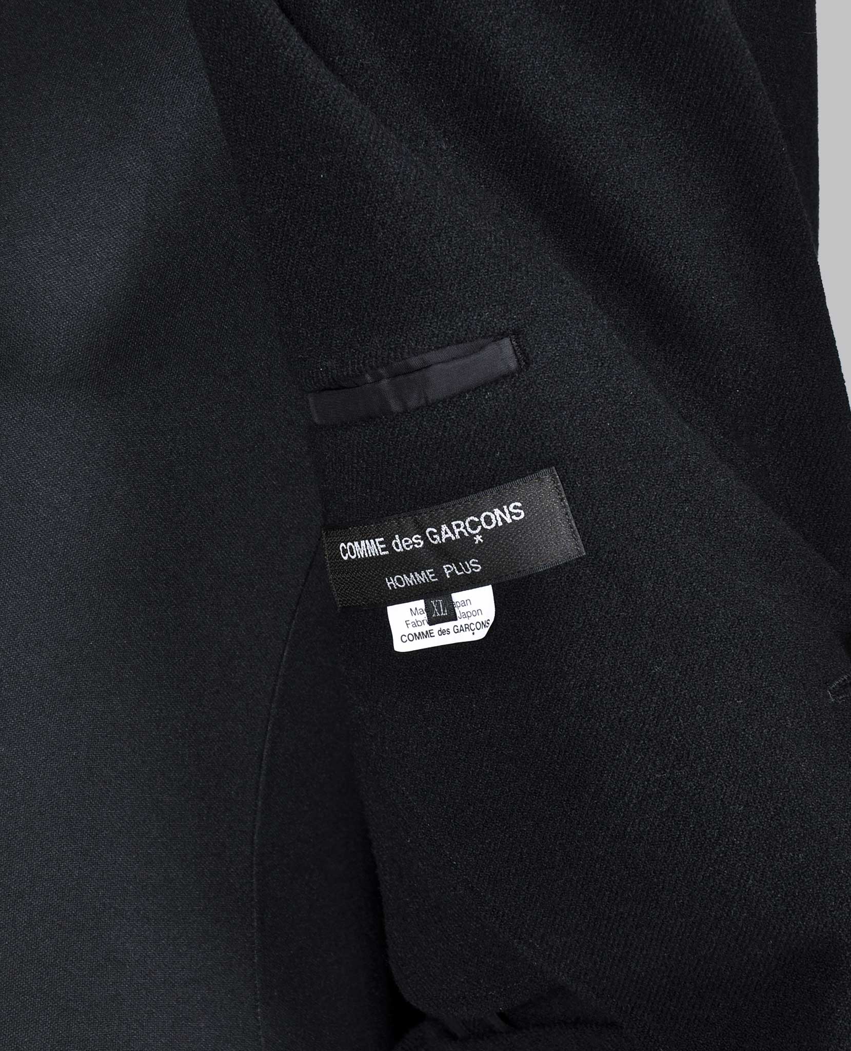 PEARL BUTTON COLLAR COAT - Image 9