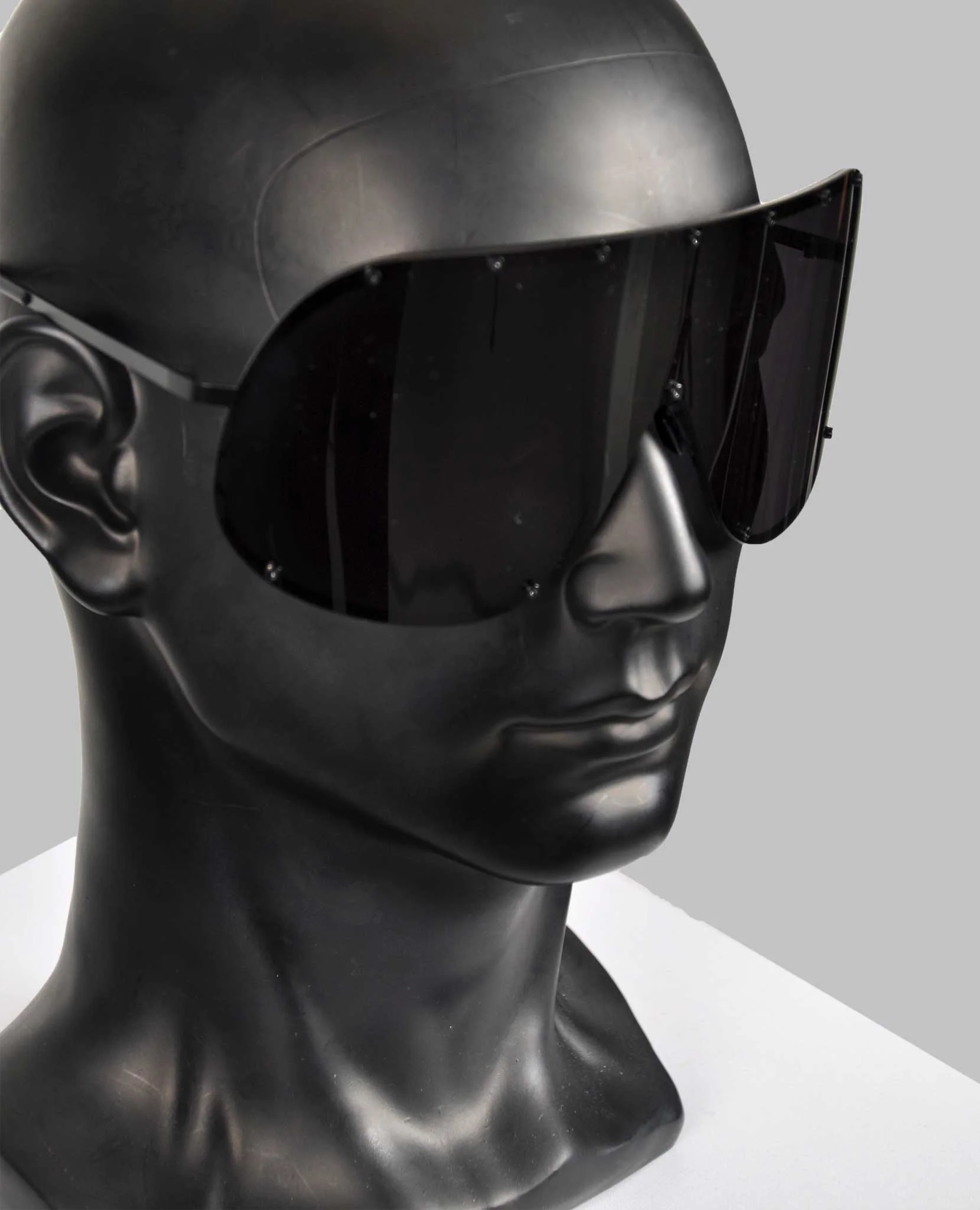 SHIELD SUNGLASSES - Image 5
