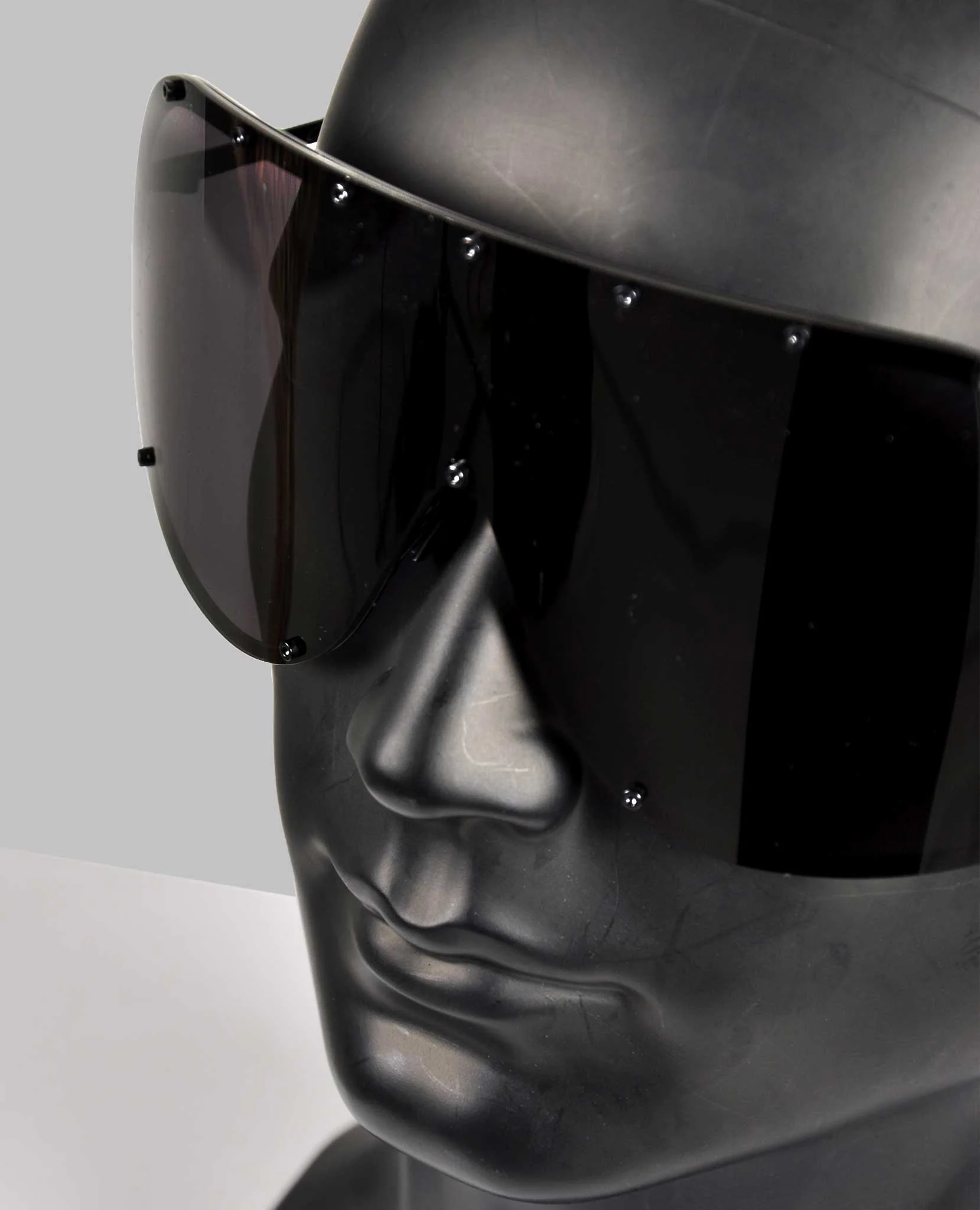 SHIELD SUNGLASSES - Image 6