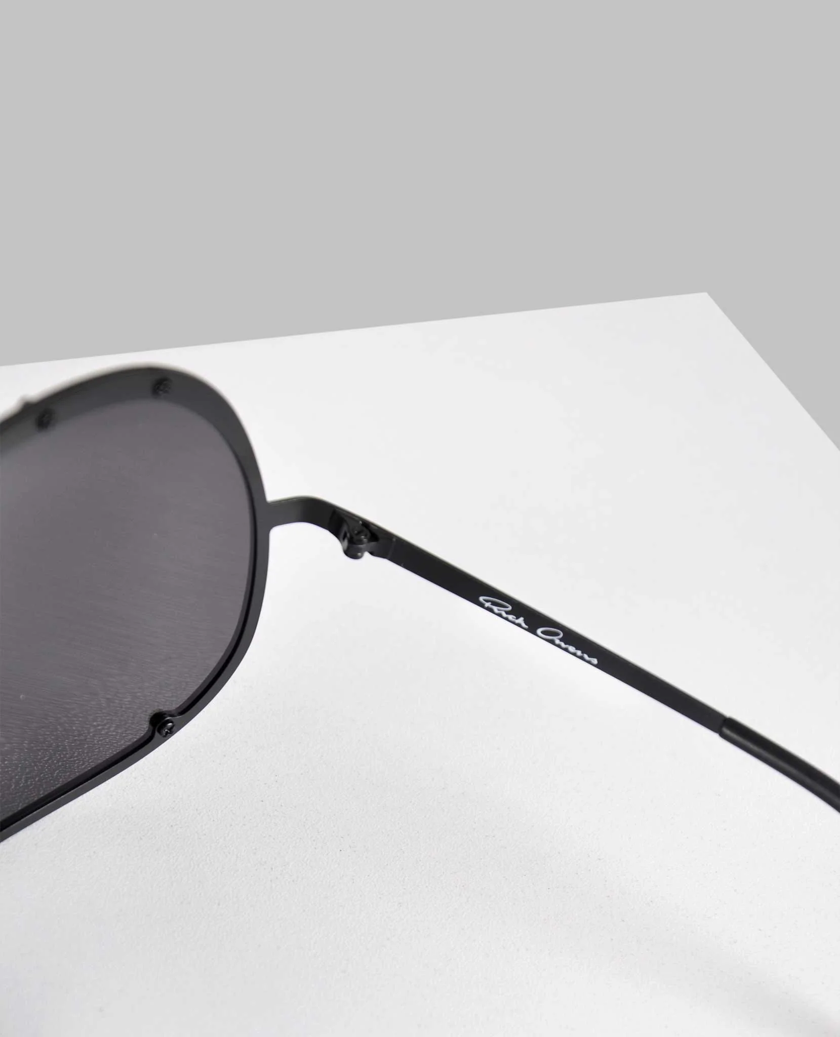 SHIELD SUNGLASSES - Image 8