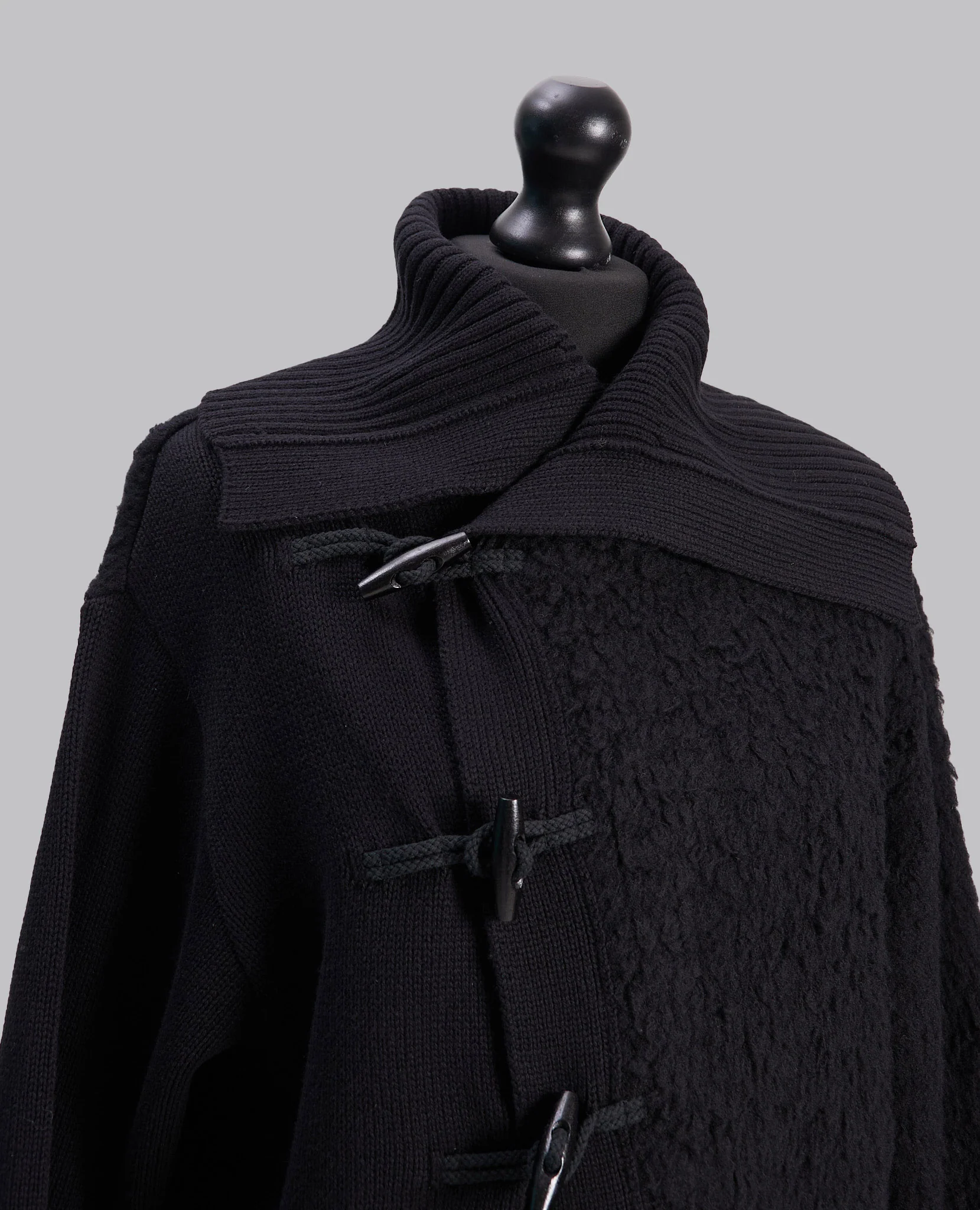 TOGGLE BUTTON ASYMMETRY CARDIGAN - Image 9