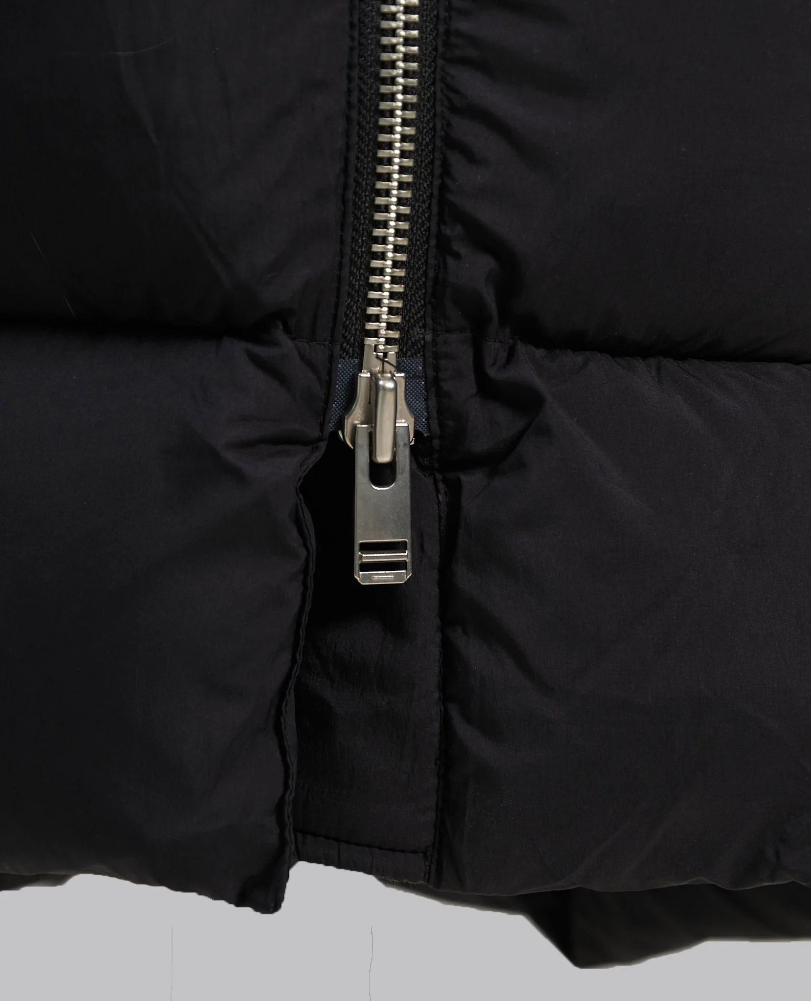 W J 215 COAT - Image 9