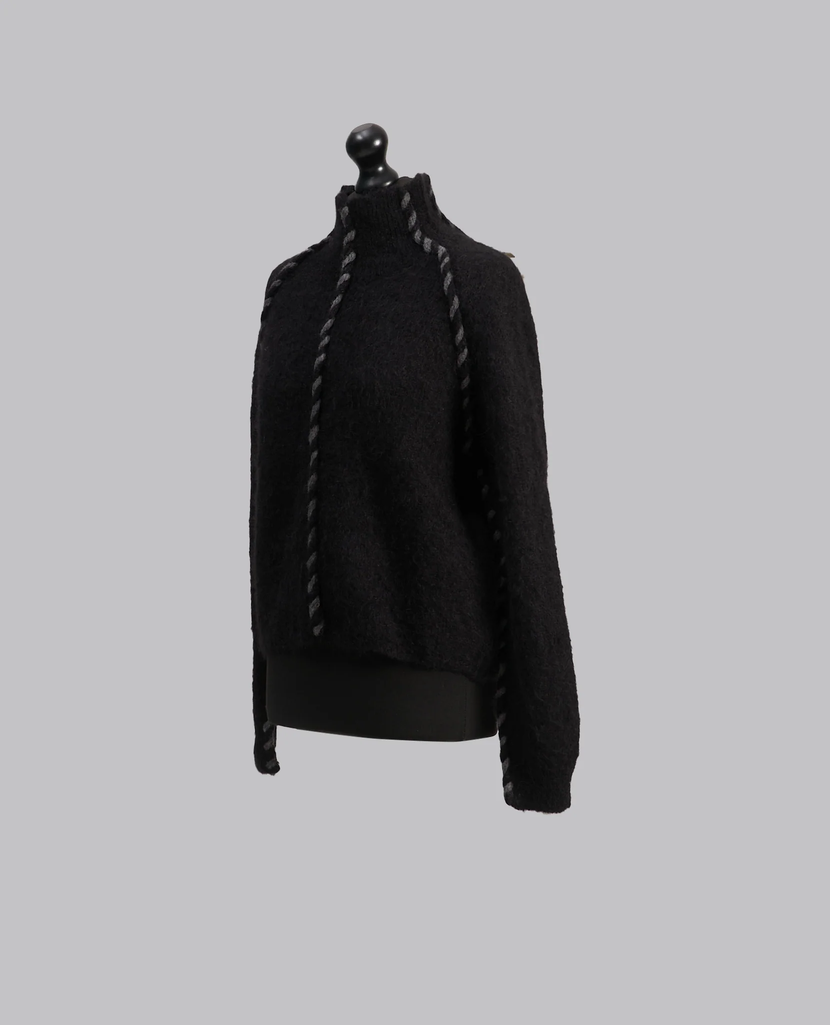 W K 154 SWEATER - Image 3