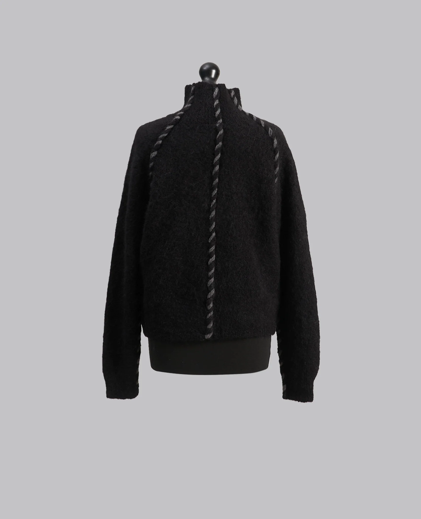 W K 154 SWEATER - Image 4