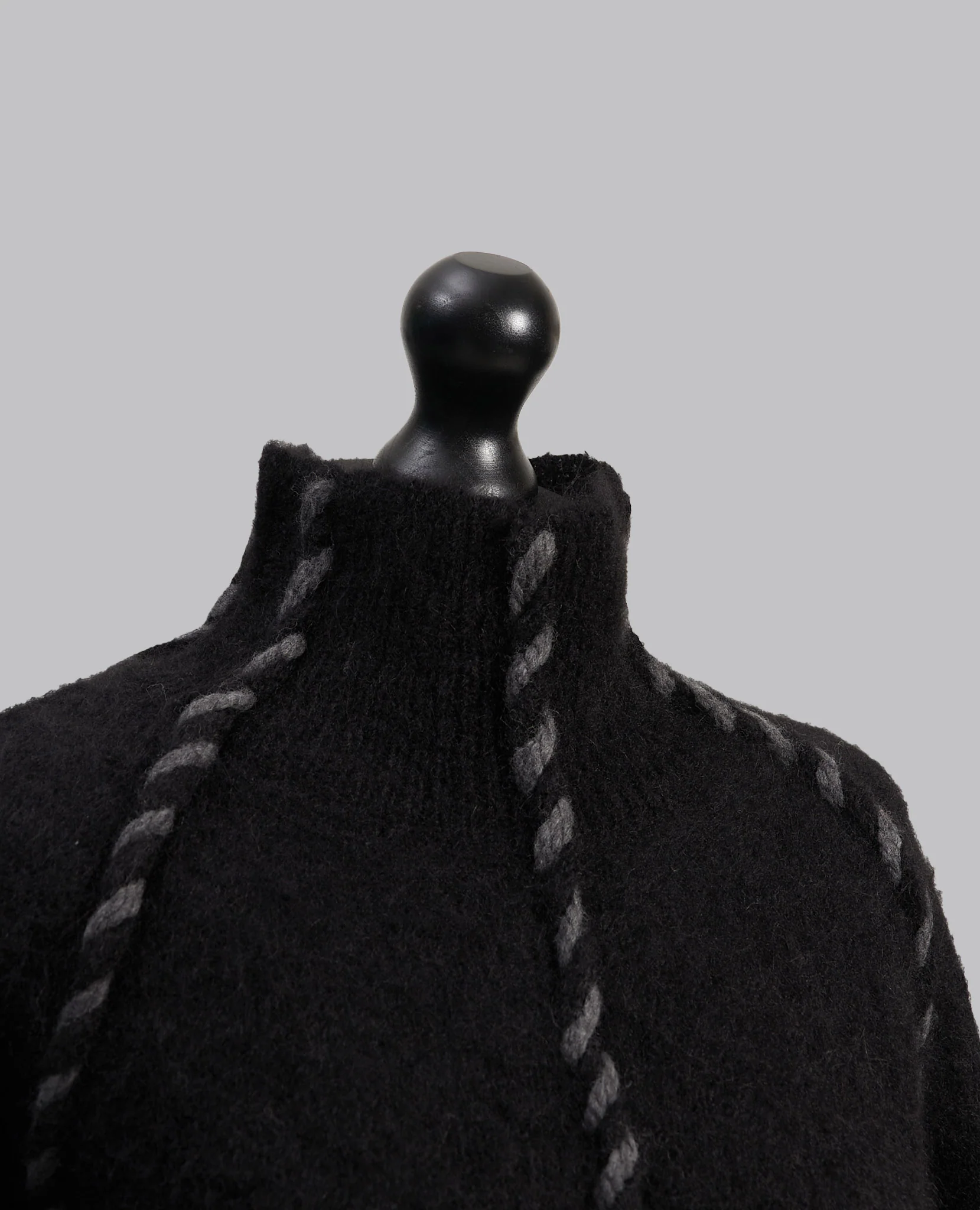 W K 154 SWEATER - Image 6